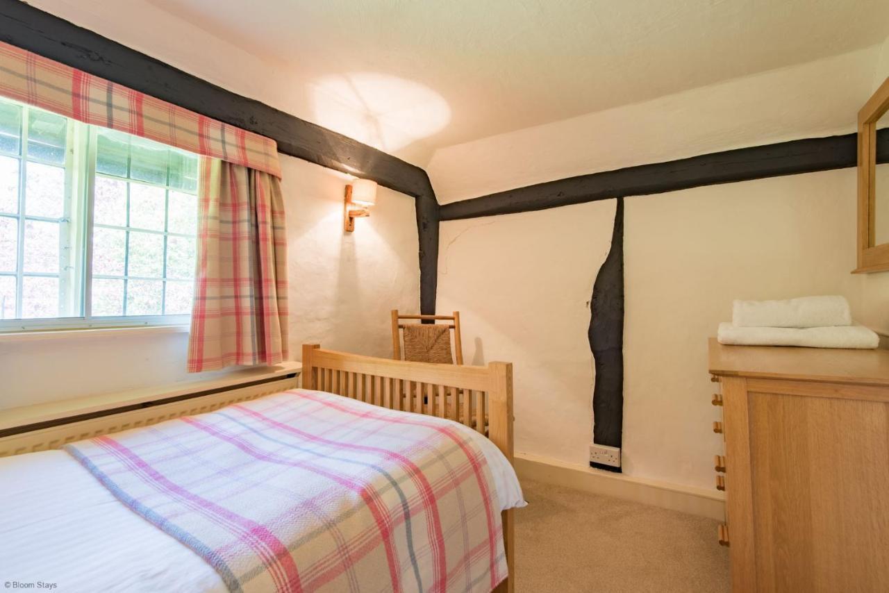 Walnut Tree Cottage By Bloom Stays フェイバーシャム エクステリア 写真